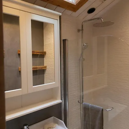 Spacious And Comfortable In Lejlighed *
