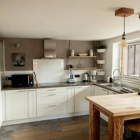 Appartement Spacious And Comfortable In