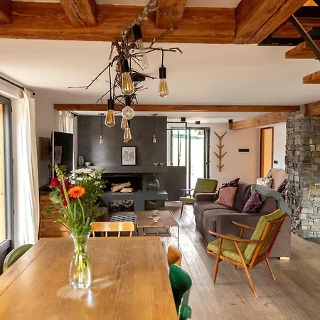 Spacious And Comfortable In * Les Gets